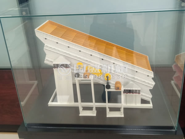 金屬礦石圓振篩整體結構分析 金屬礦石圓振篩整體結構分析